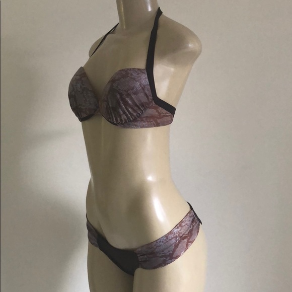 Acnaib Ruched Bikini - Picture 2 of 3